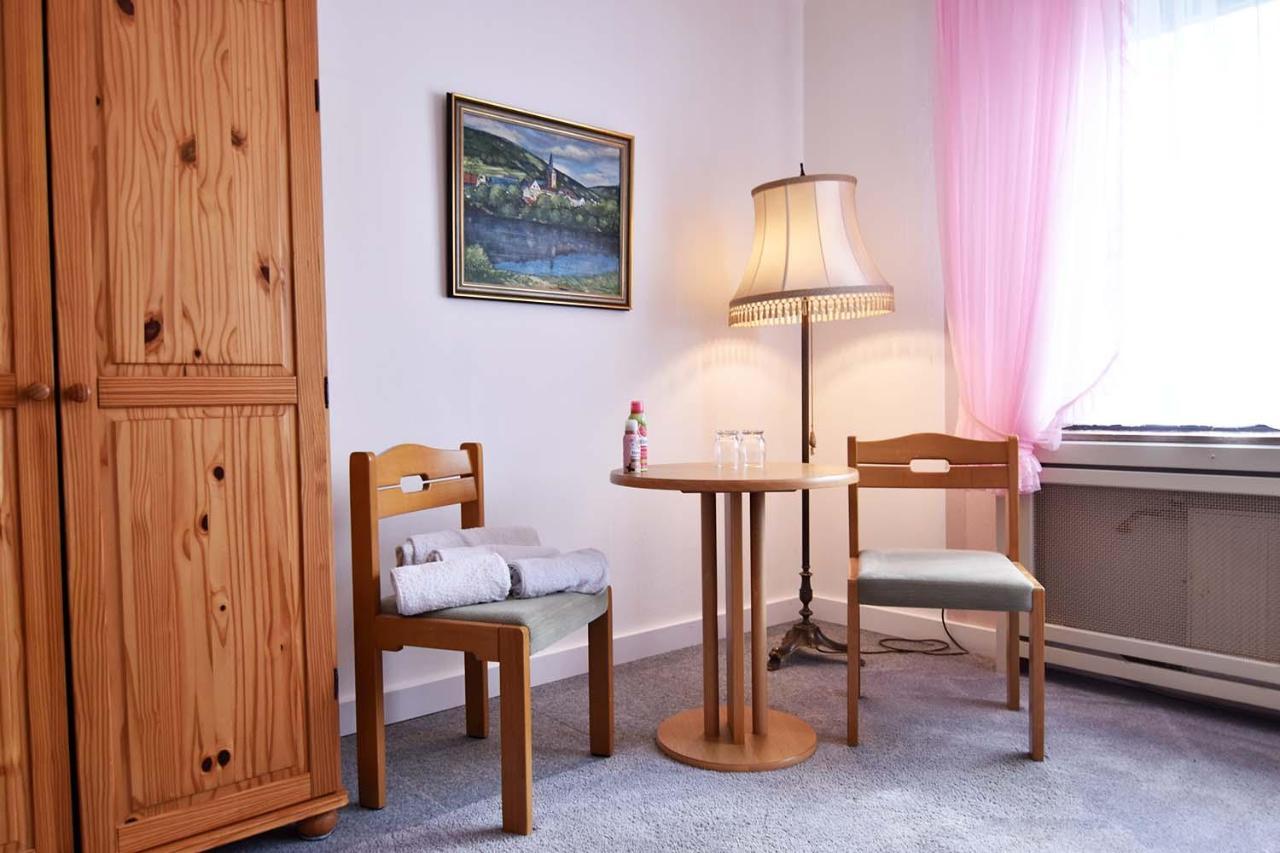 ホテル Gaestehaus Steinborn ハイムバッハ エクステリア 写真